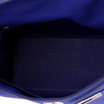 Hermès Kelly Handbag Blue Togo with Palladium Hardware - Image 4